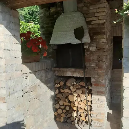 Tolles In Mit Grill Urbino